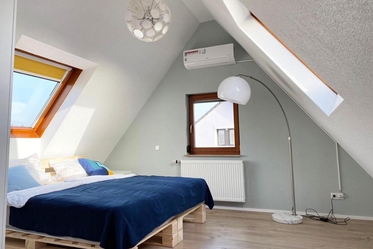 Gemuetliche 2 Zimmerwohnung Mit Tv Und Wlan Wendlingen am Neckar Exterior photo